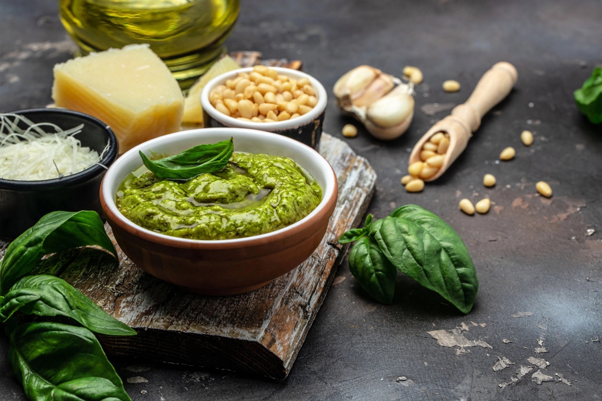 pesto-sauce-olive-oil.webp