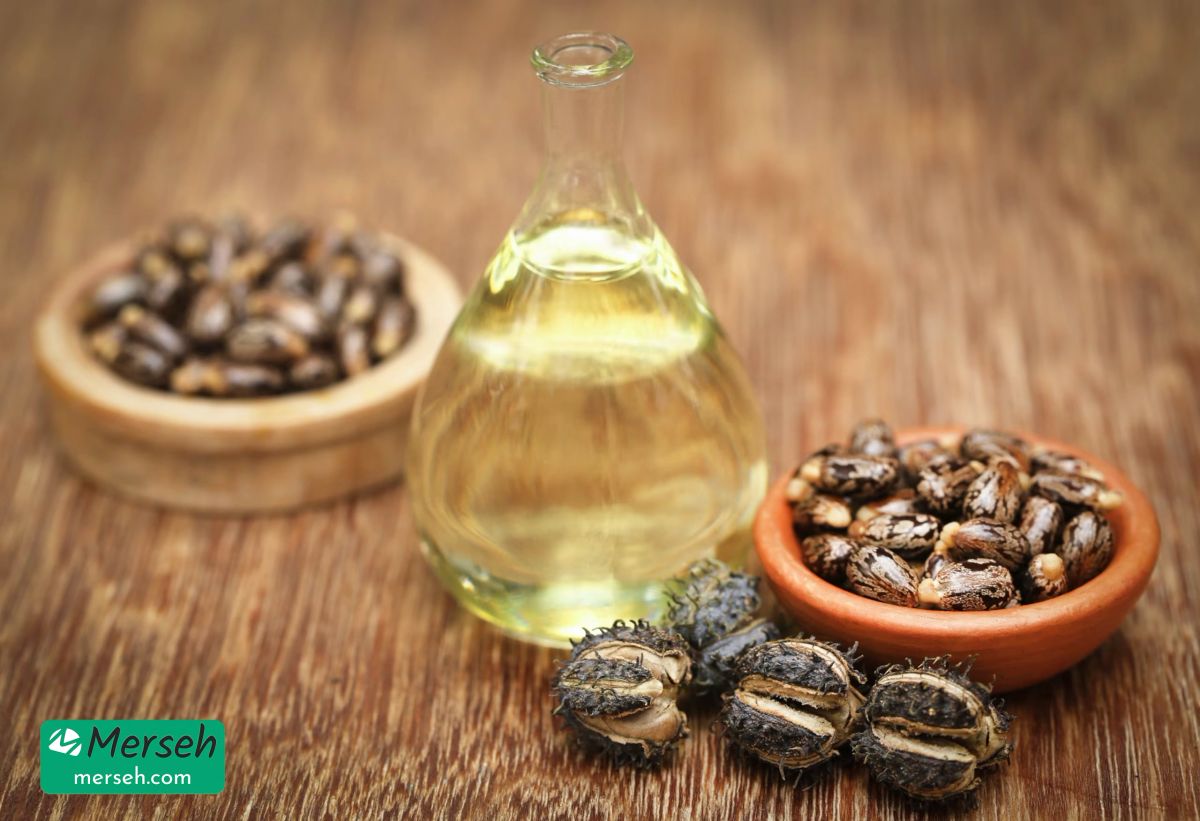 castor-oil-with-seeds.webp